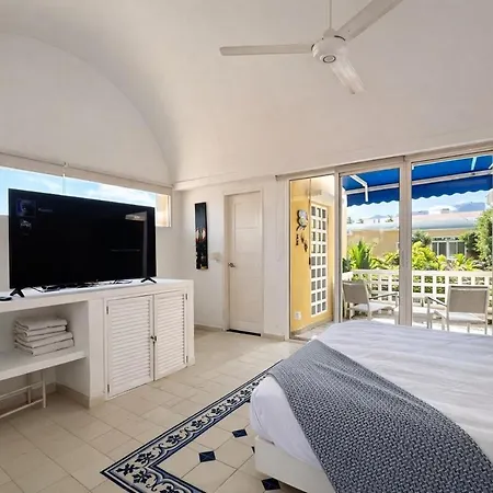 Calamari Homes - Centenario Casa 205 - Walled *